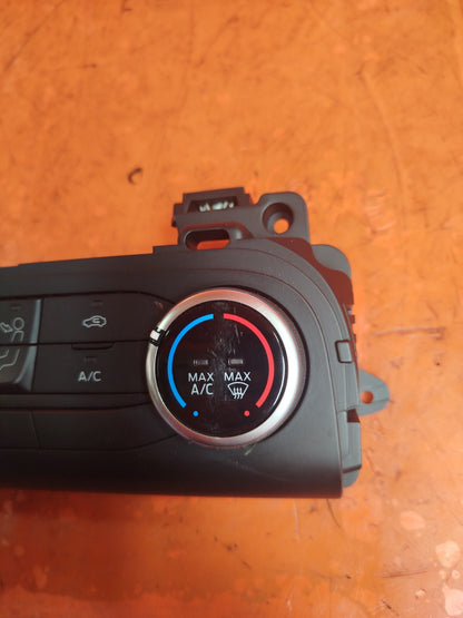 ✅FORD FOCUS MK4 1.5 DIESEL 2018 A/C HEATER CLIMATE CONTROL PANEL E1171696H A257 - Image 4