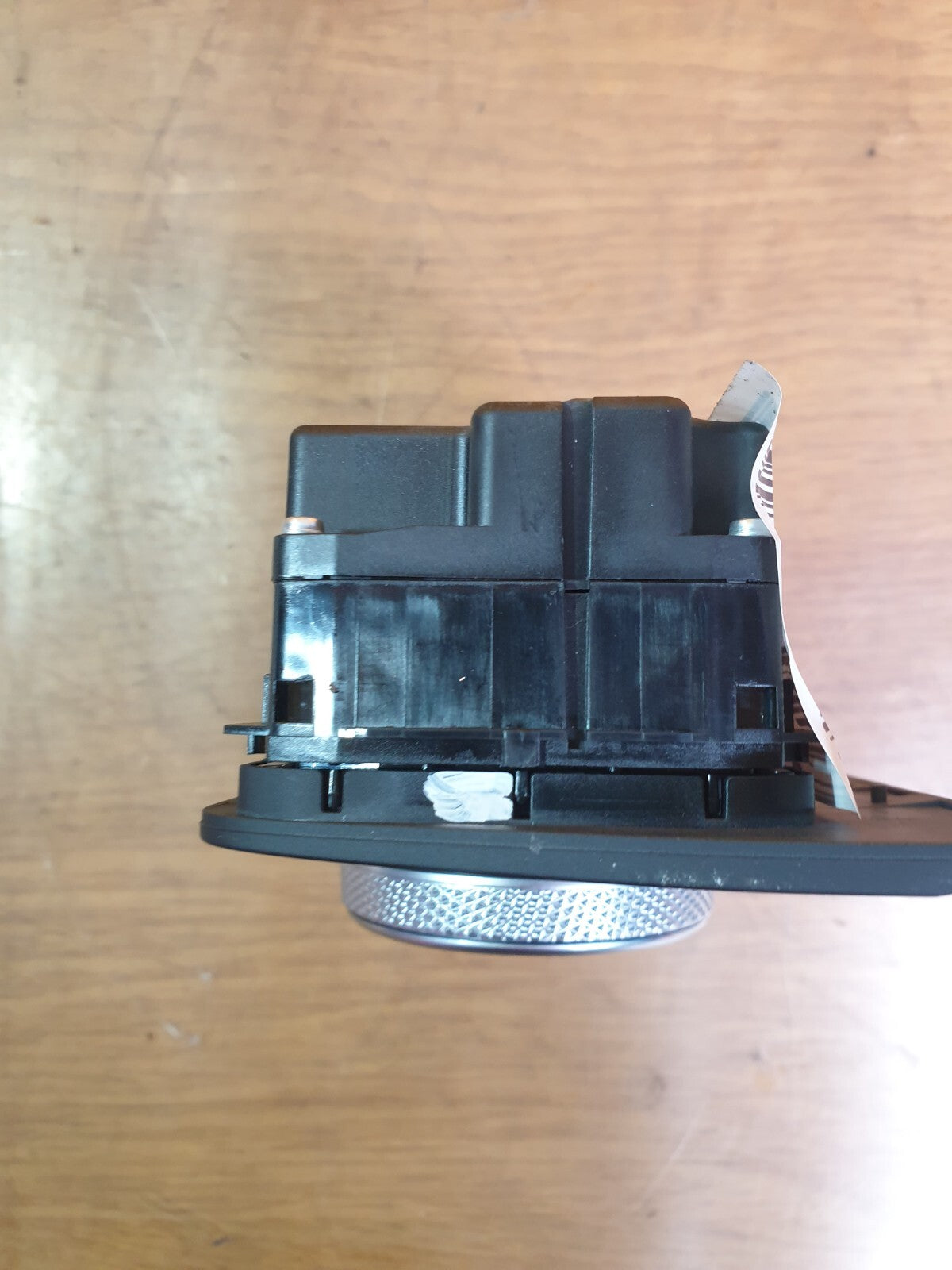 ebay-src:https://i.ebayimg.com/00/s/mtywmfgxmjaw/z/b~saaoswfzjmzm51/$_57.jpg
