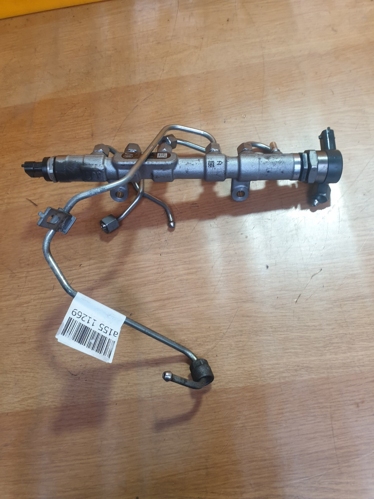 ✅2016 LAND ROVER DISCOVERY SPORT L550 FUEL INJECTION RAIL G4D3-9D280-AA A155 - Image 2