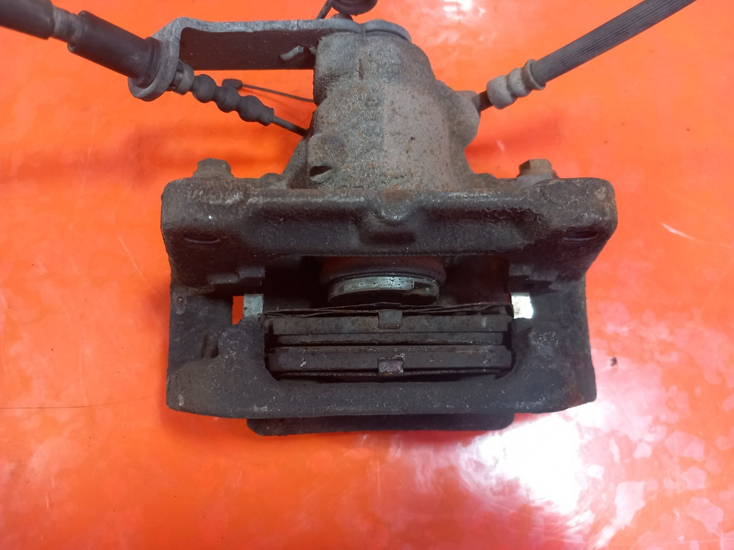 Vauxhall Vivaro 2900 1.5 Diesel 2020 Rear Left Brake Caliper 9805341780 A380 - Image 10
