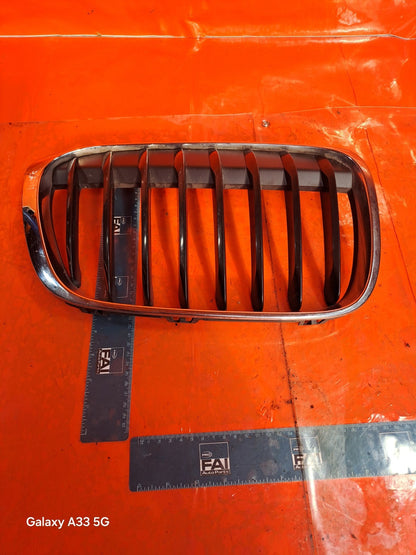 ✅2018 BMW X1 F48 2.0P FRONT BUMPER GRILLE RIGHT 7383364 + WARRANTY A303 - Image 1