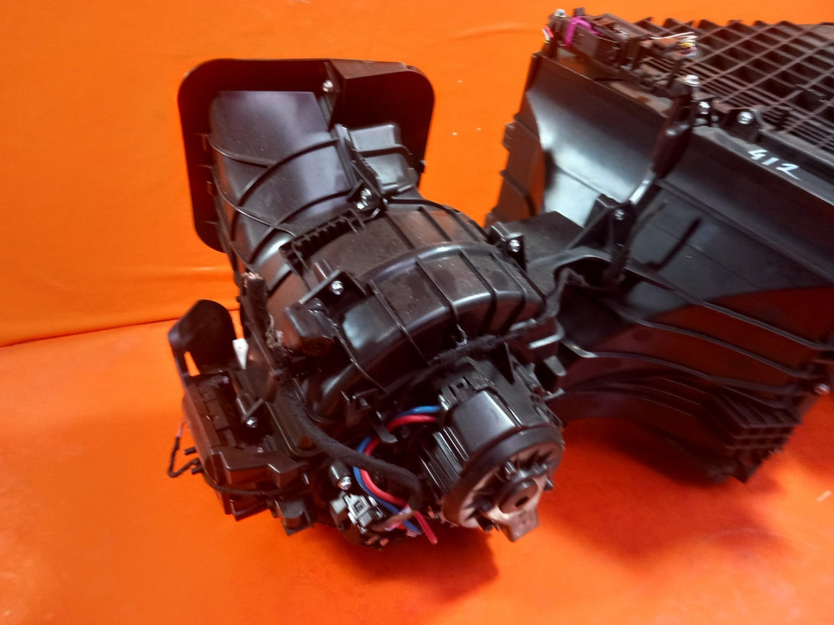 ebay-src:https://i.ebayimg.com/00/s/mtiwmfgxnjaw/z/rswaaeswqn1qs8lg/$_57.jpg