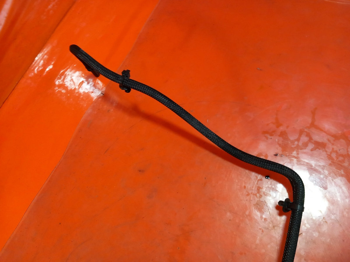 ebay-src:https://i.ebayimg.com/00/s/mtiwmfgxnjaw/z/omgaaeswskfqiapm/$_57.jpg