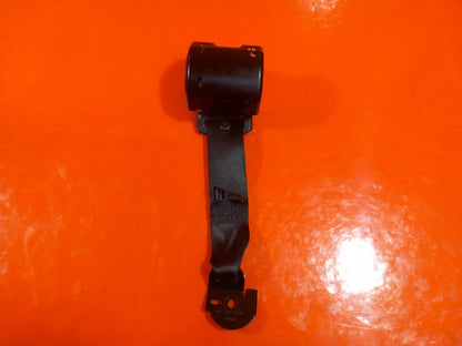 BMW F40 116D 1.5 Diesel 2021 Rear Centre Seat Belt 644146100C Warranty A365 - Image 2