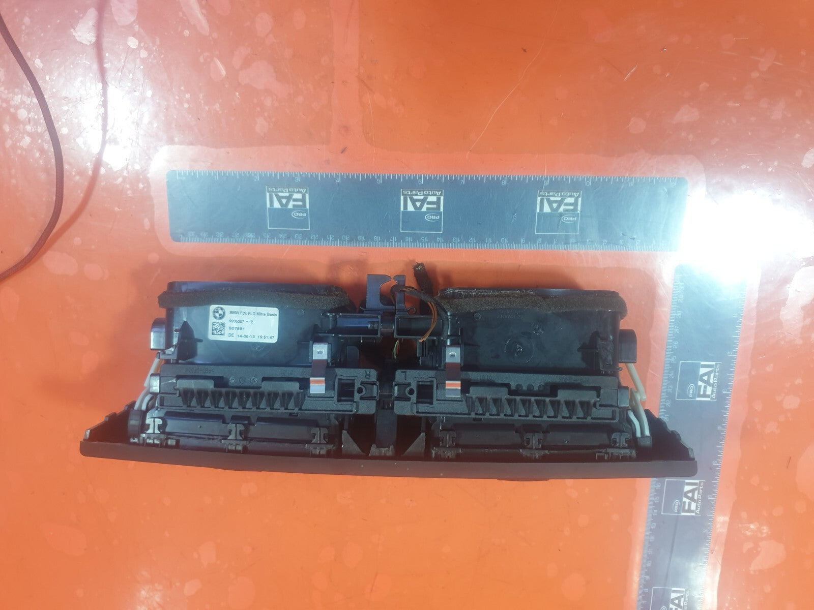 ebay-src:https://i.ebayimg.com/00/s/mtiwmfgxnjaw/z/bdoaaoswiw9ngp1i/$_57.jpg
