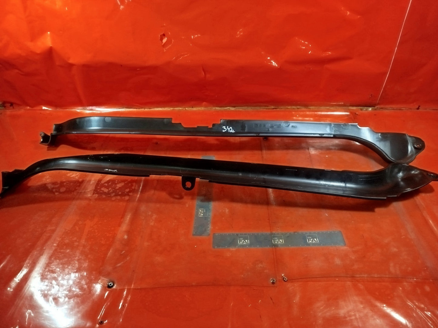 ebay-src:https://i.ebayimg.com/00/s/mtiwmfgxnjaw/z/ccyaaeswpkhpclr9/$_57.jpg