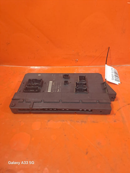 ✅Volkswagen Crafter CR35 2015 2.0 Diesel FUSE BOX A9069003302 A9069014300 A275 - Image 1