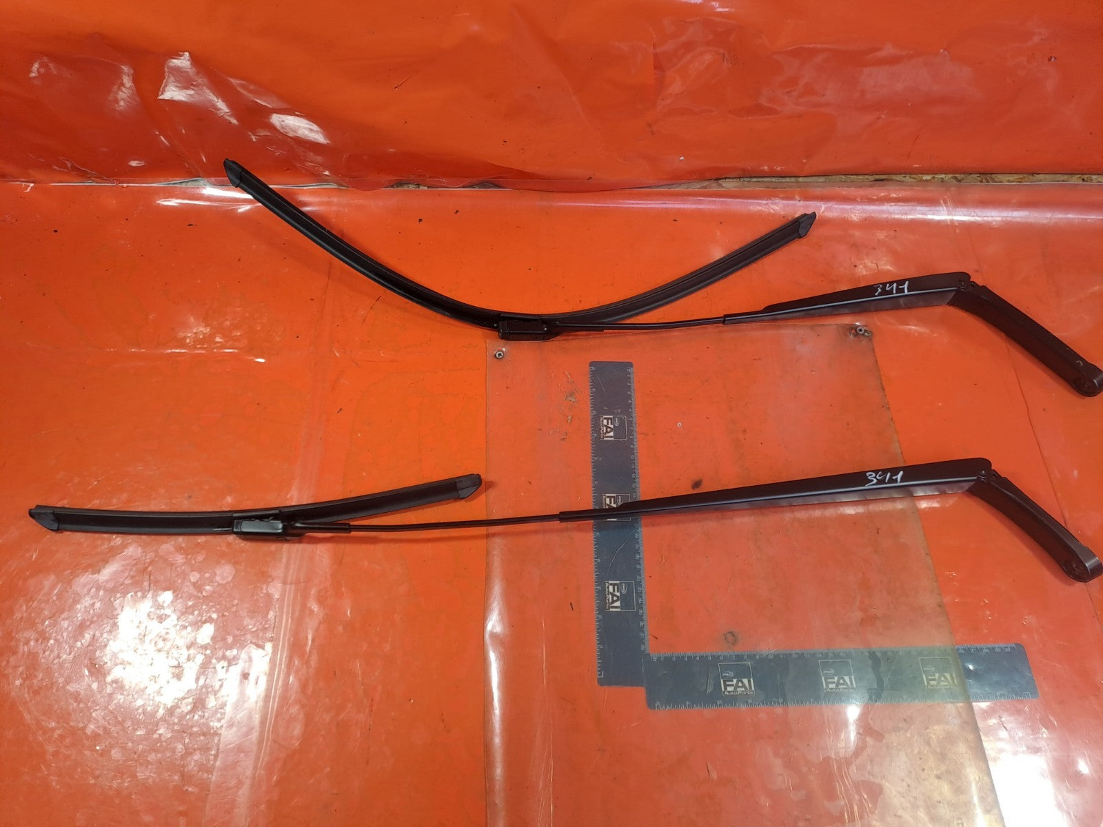 ✅FORD GRAND TOURNEO CONNECT VW CADDY 1.5 DIESEL 2024 FRONT WIPER ARMS PAIR A341 - Image 2