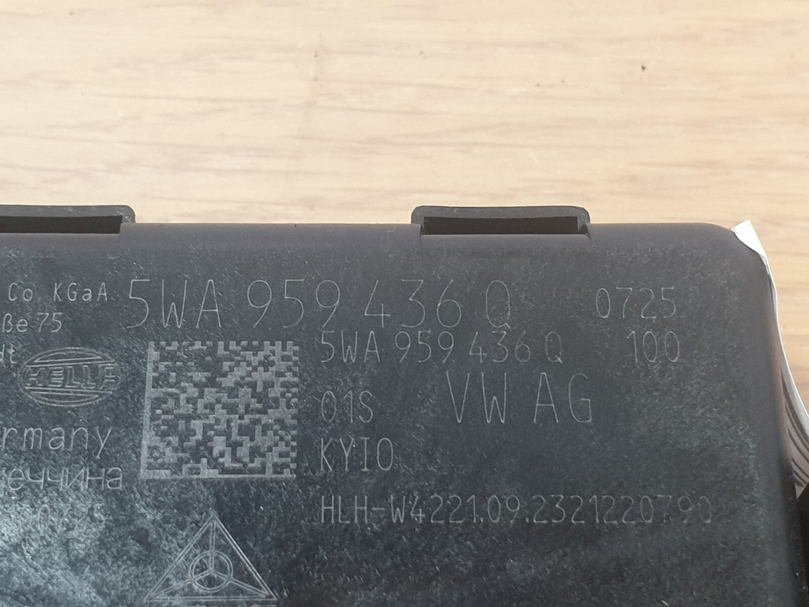 ebay-src:https://i.ebayimg.com/00/s/mtiwmfgxnjaw/z/znaaaoswl-fmundx/$_57.jpg