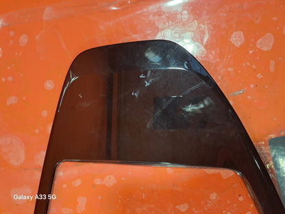 ✅2023 POLESTAR 2 LONG RANGE REAR LEFT DOOR WINDOW STRIP 31689572 + WARRANTY A312 - Image 2