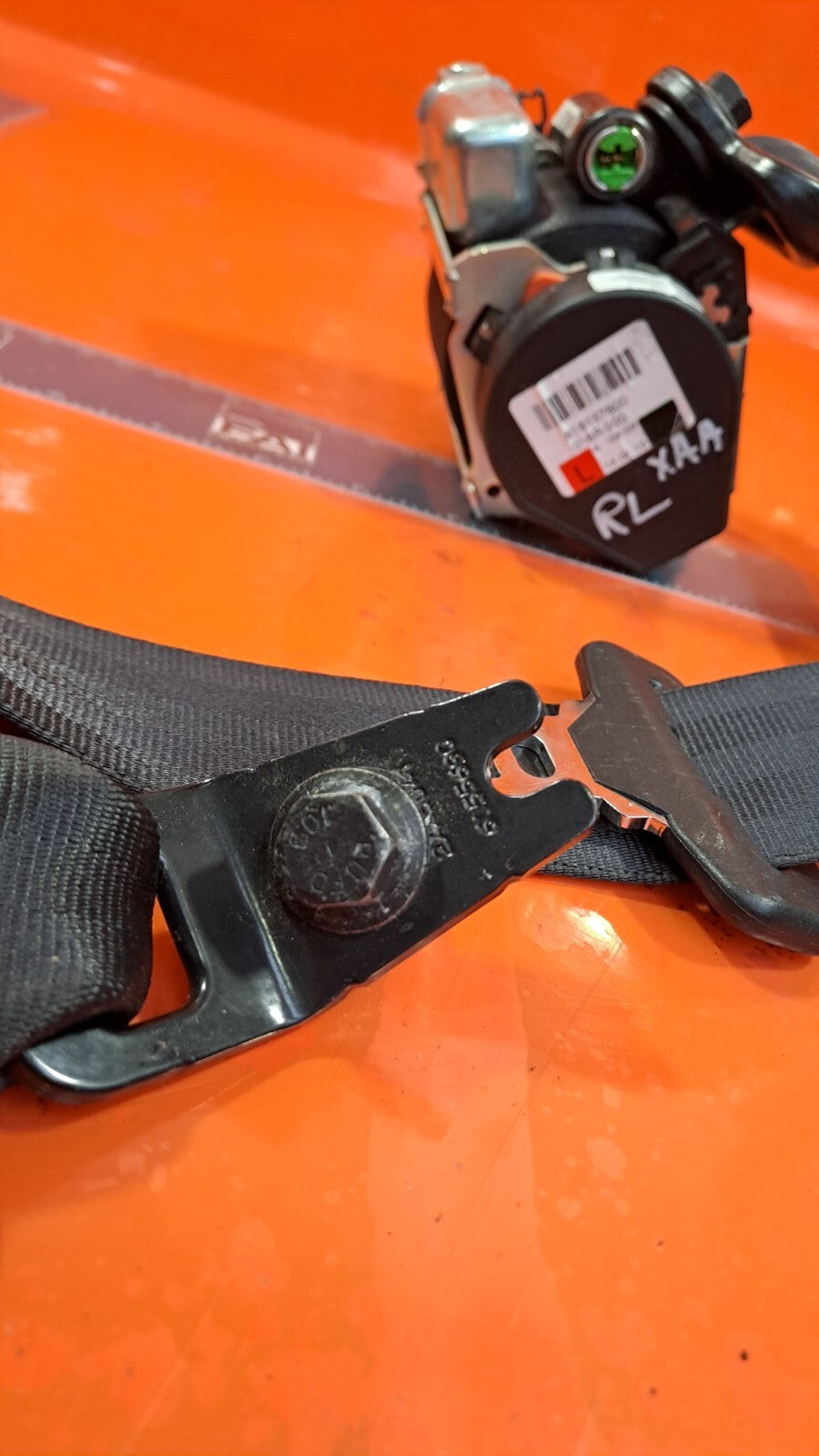 VOLVO V40 V60 2016-2018 Rear Left Seat Belt PP618642006 Warranty xAA - Image 3