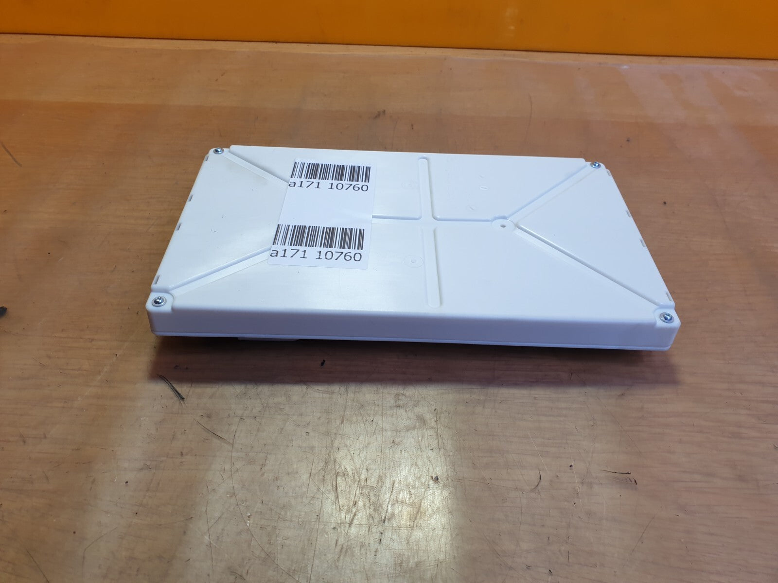 ebay-src:https://i.ebayimg.com/00/s/mtiwmfgxnjaw/z/uxyaaosw0lpmr4ff/$_57.jpg