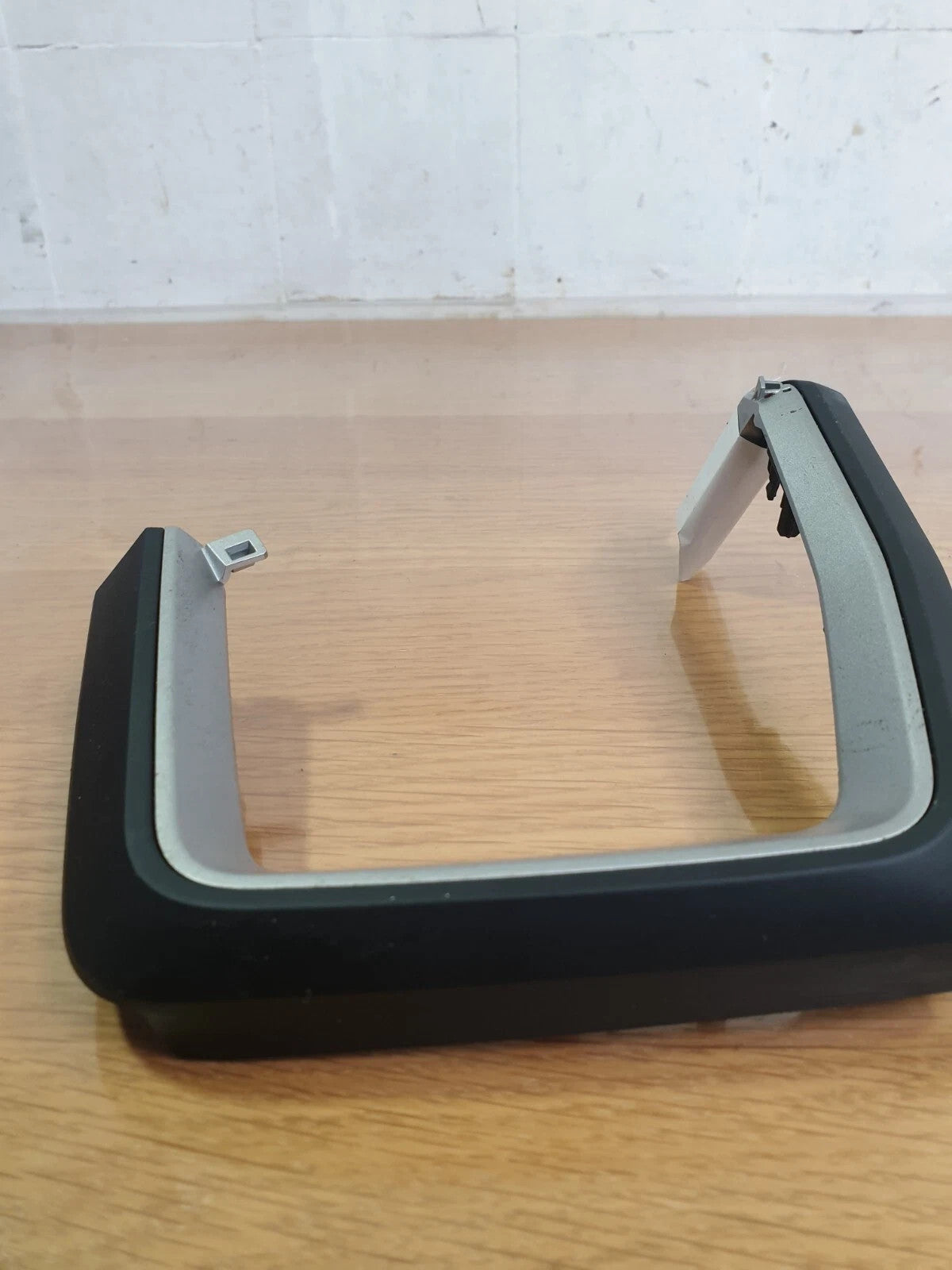 ✅Audi A1 Sport 1.0 Petrol 2020 Dashboard Air Vent Left Surround Trim 82C857238 - Image 8
