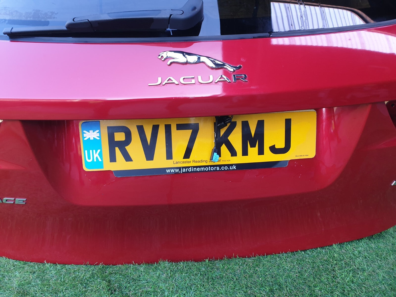✅2017 JAGUAR F-PACE X761 3.0 PETROL TAILGATE BOOTLID RED + WARRANTY A196 - Image 8