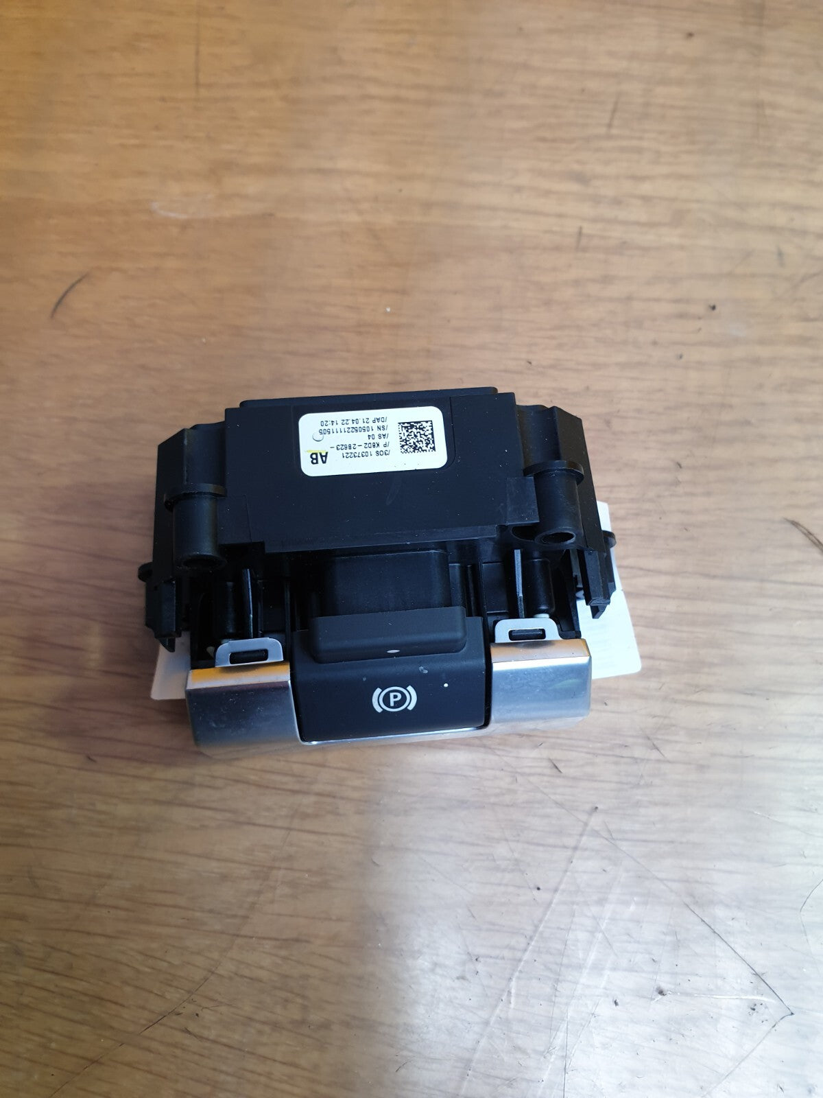 ✅2022 RANGE ROVER EVOQUE L551 ELECTRIC HANDBRAKE SWITCH K8D22B623AB + WARRANTY - Image 2