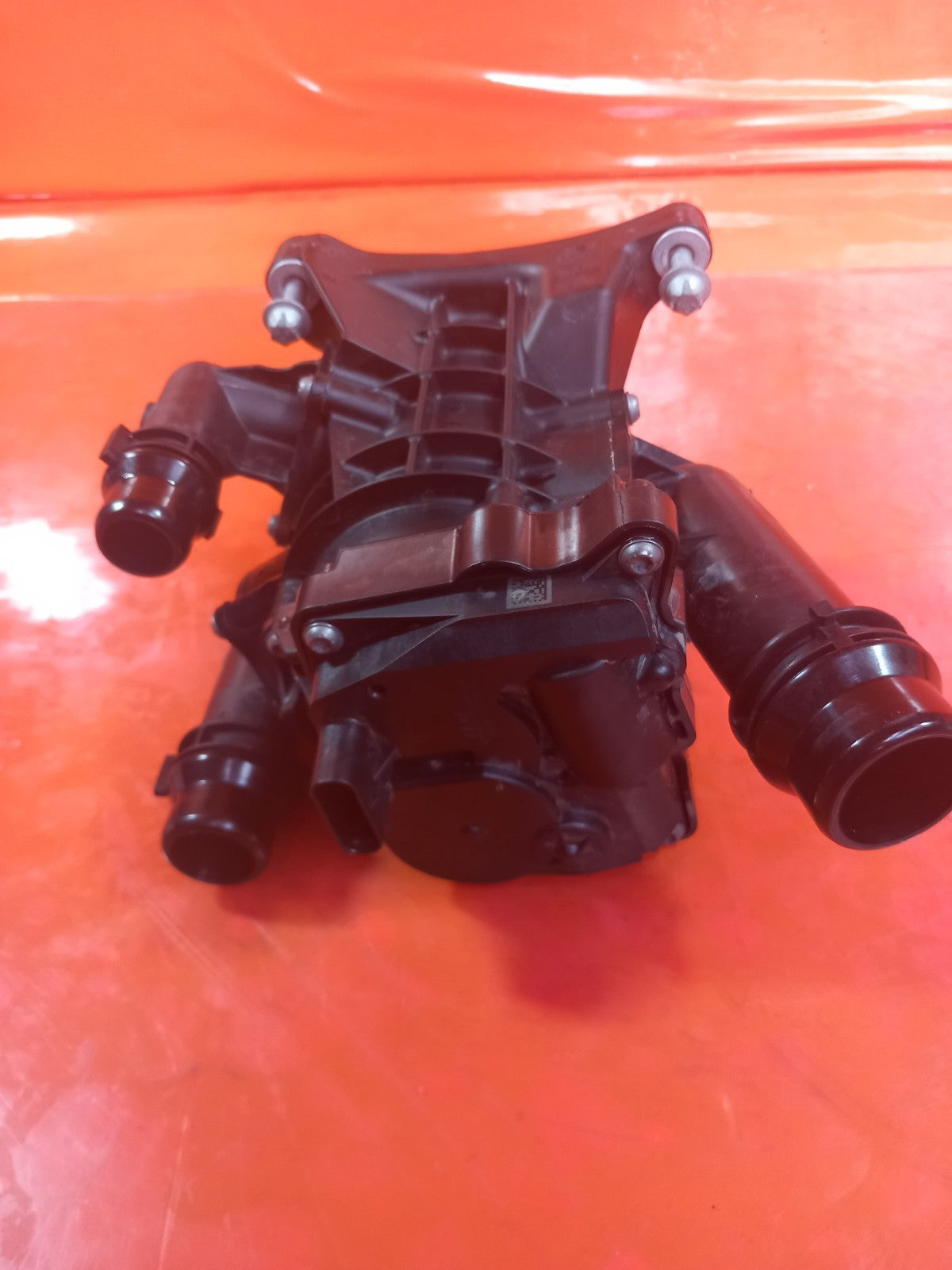 ebay-src:https://i.ebayimg.com/00/s/mtywmfgxmjaw/z/tr8aaesww3hqc0ax/$_57.jpg