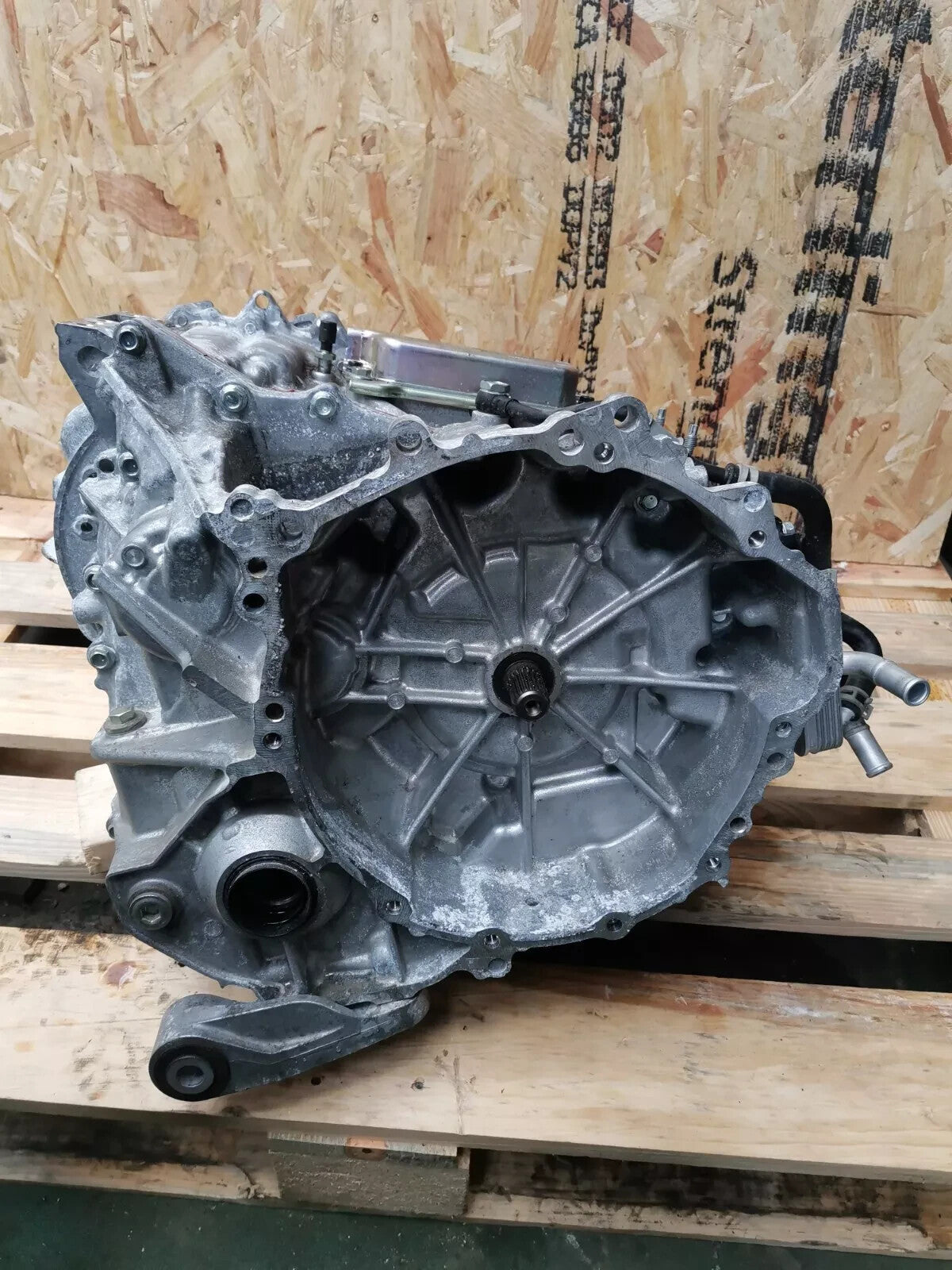 ✅TOYOTA COROLLA E210 2022 1.8 PETROL HYBRID GEARBOX P2050522 A012 - Image 1