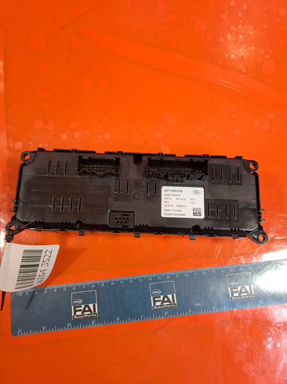 ✅Ford Focus St 2020 2.3 Petrol AIRCON HEATER CLIMATE CONTROL HEATED STEERING - Image 7