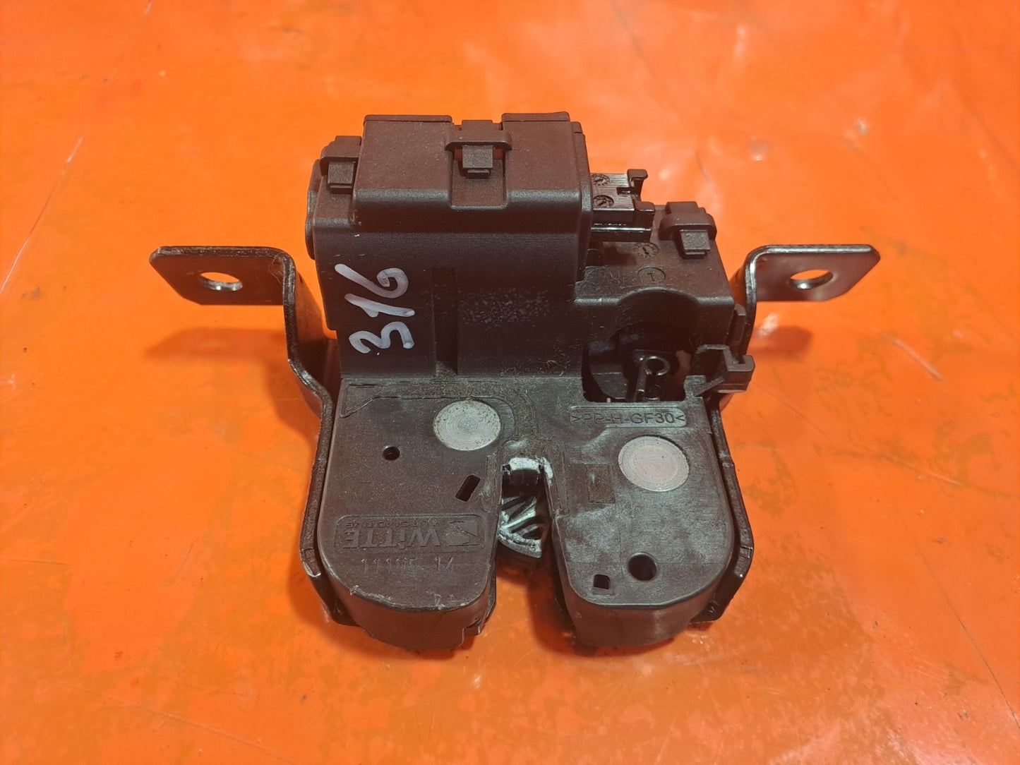 ✅BMW 118D F20 2.0 Diesel 2015 Tailgate Boot Lock 7248075 Warranty A316 - Image 2