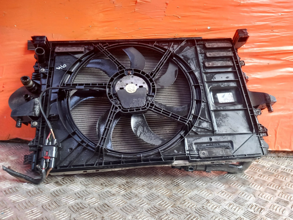 2021 VW Transporter T30 Radiator Rad Pack 7E0121207D Warranty A410 - Image 8
