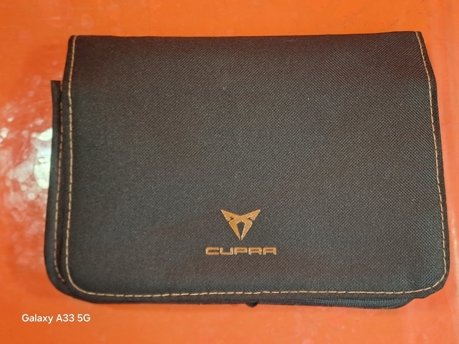✅2023 CUPRA FORMENTOR 2.0 TSI OWNERS MANUAL AND WALLET + WARRANTY A336 - Image 3