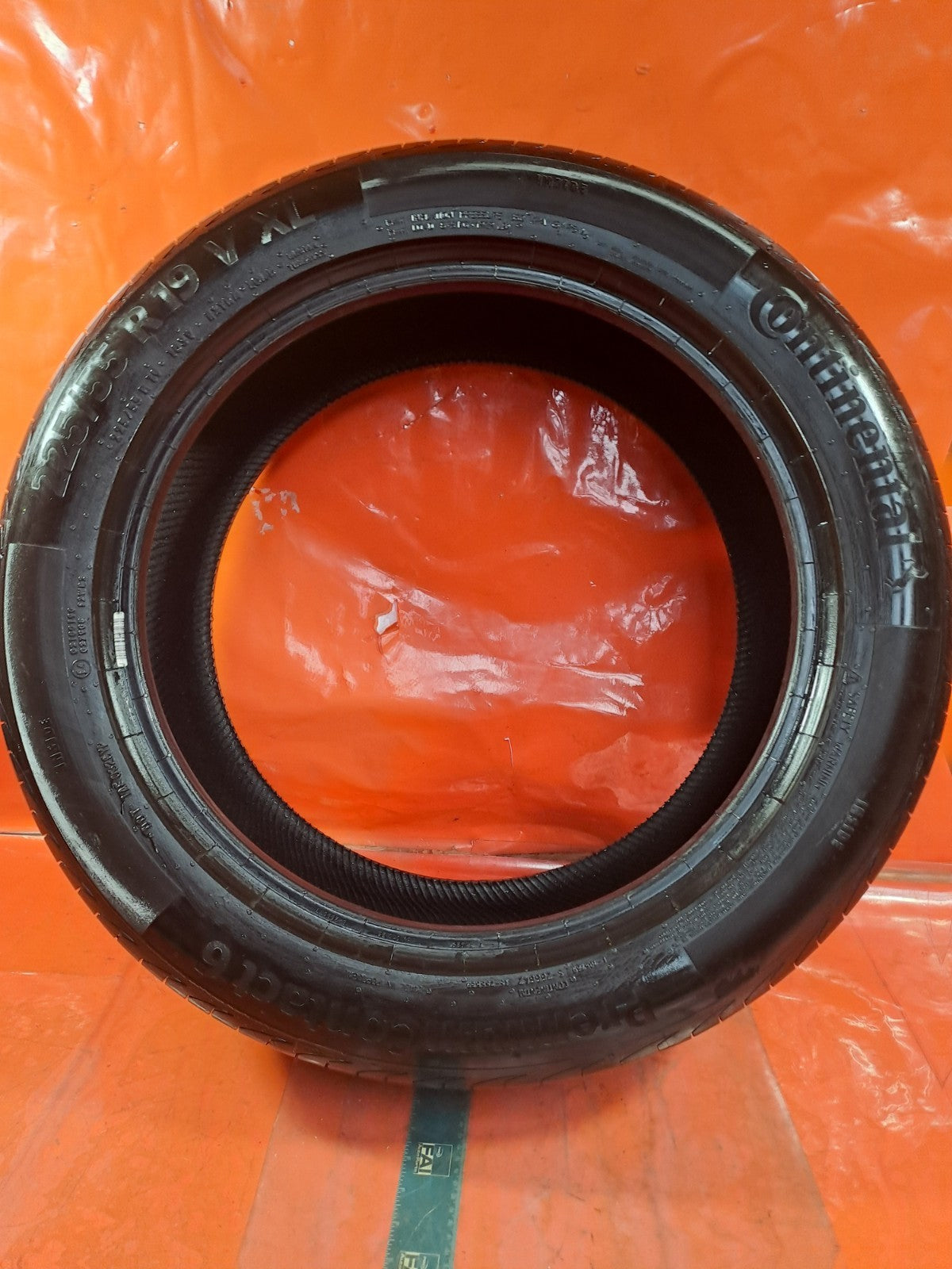 ✅CONTINENTAL TYRE 225/55 R19 + WARRANTY xAA - Image 1