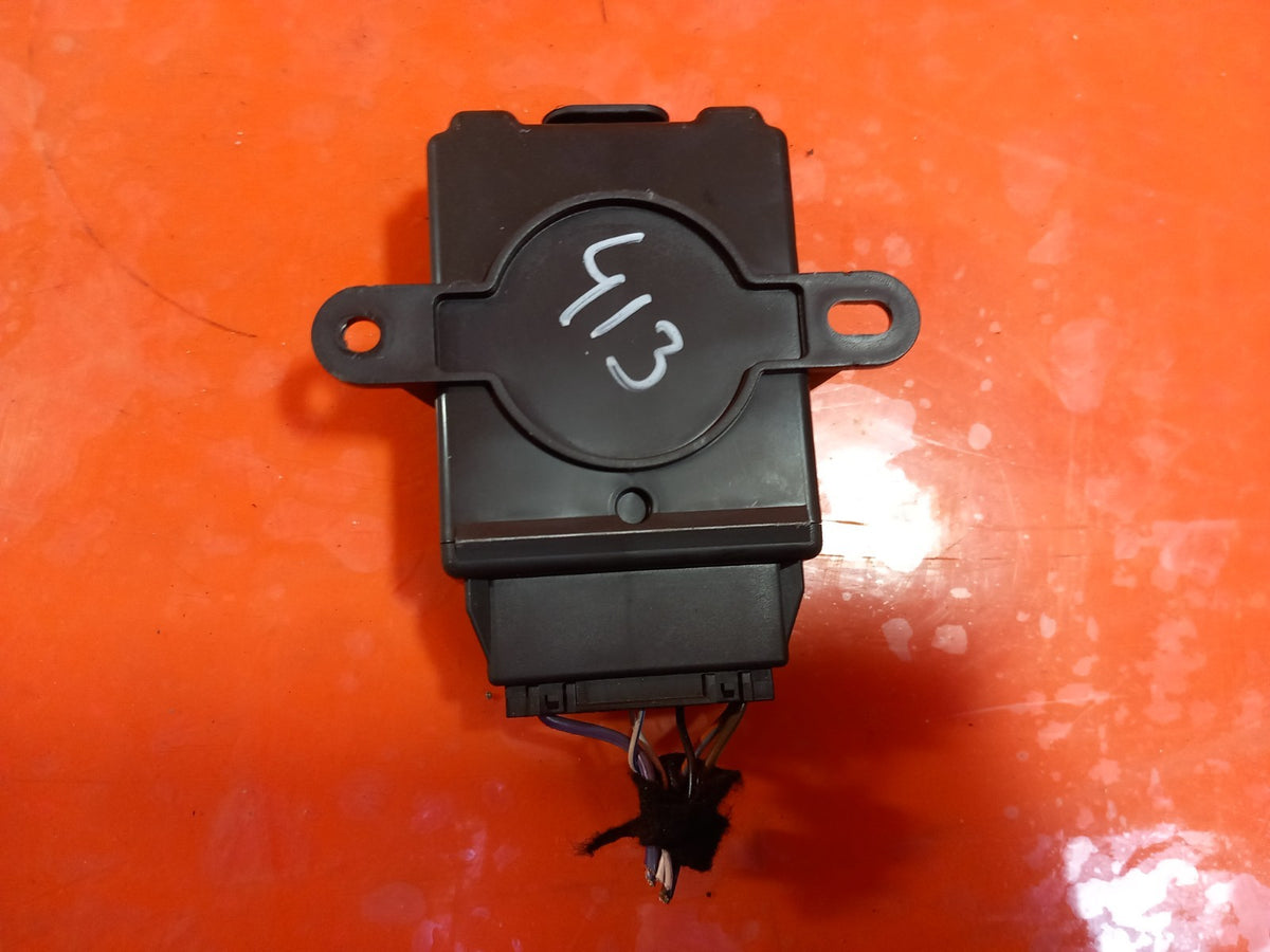 ebay-src:https://i.ebayimg.com/00/s/mtiwmfgxnjaw/z/mwiaaeswbnlqzit3/$_57.jpg