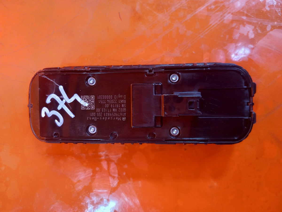 ebay-src:https://i.ebayimg.com/00/s/mtiwmfgxnjaw/z/dagaaeswndbqdz2t/$_57.jpg