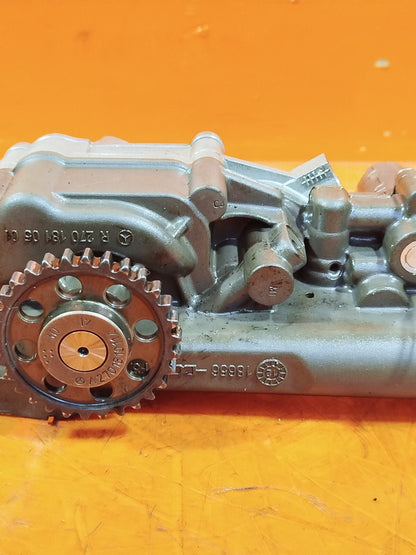 ✅MERCEDES W176 A180 1.6 PETROL 2012 OIL PUMP A2701800701 R2701810501 Warranty - Image 6