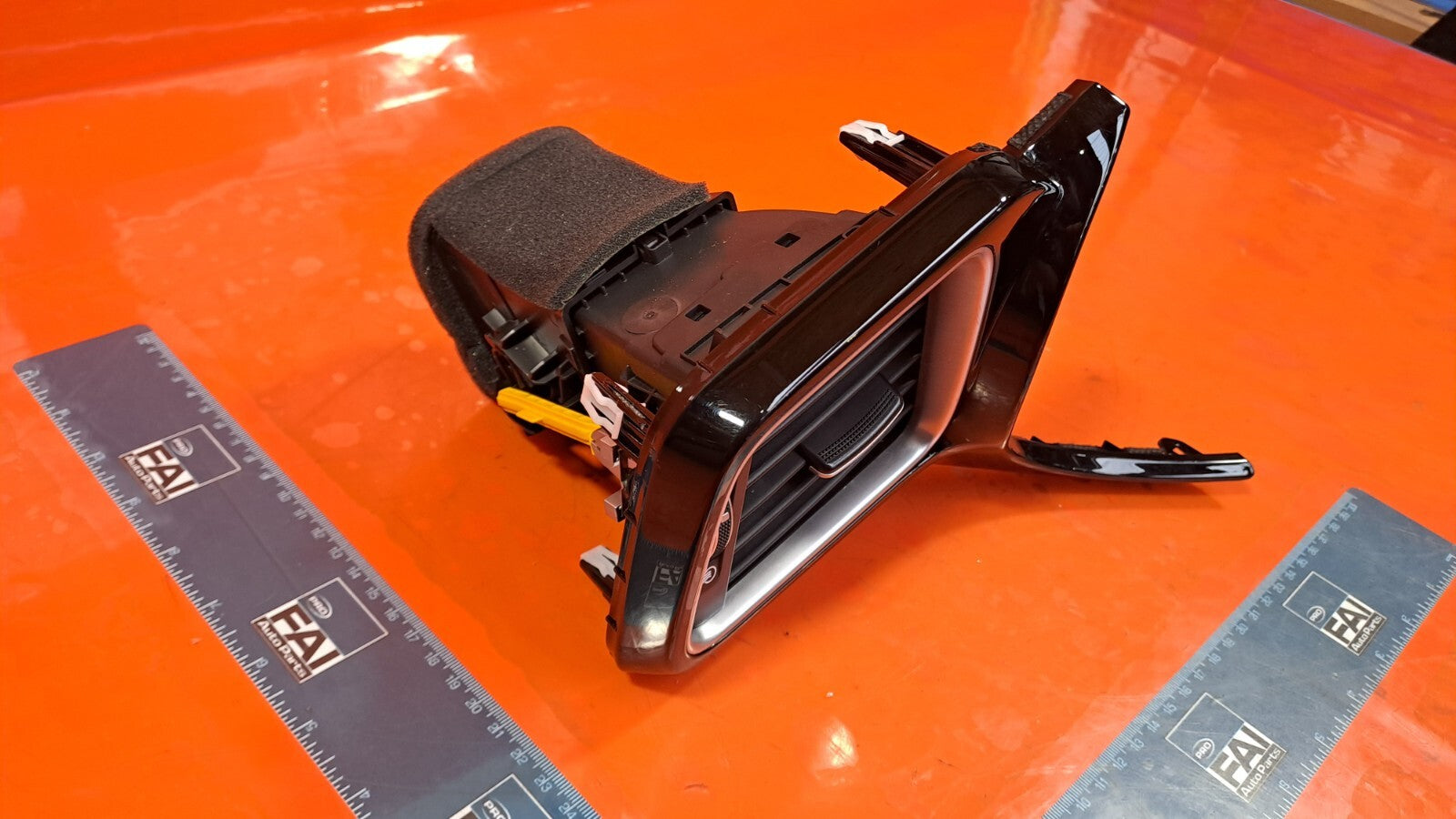 KIA XCEED 1.5 PETROL 2021 FRONT RIGHT DASHBOARD AIR VENT 97480-J7BA0 Warranty - Image 3