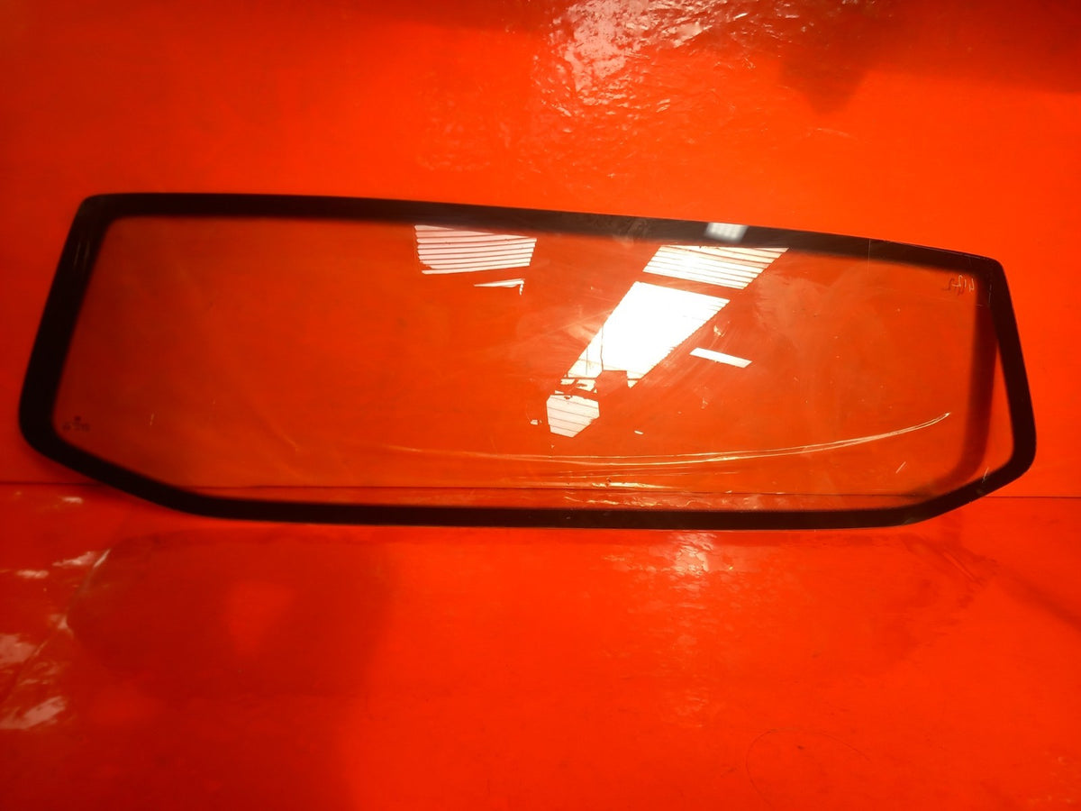 VW Transporter T30 2.0 Diesel 2021 Rear Window Glass 43R-01351 Warranty A412 - Image 1
