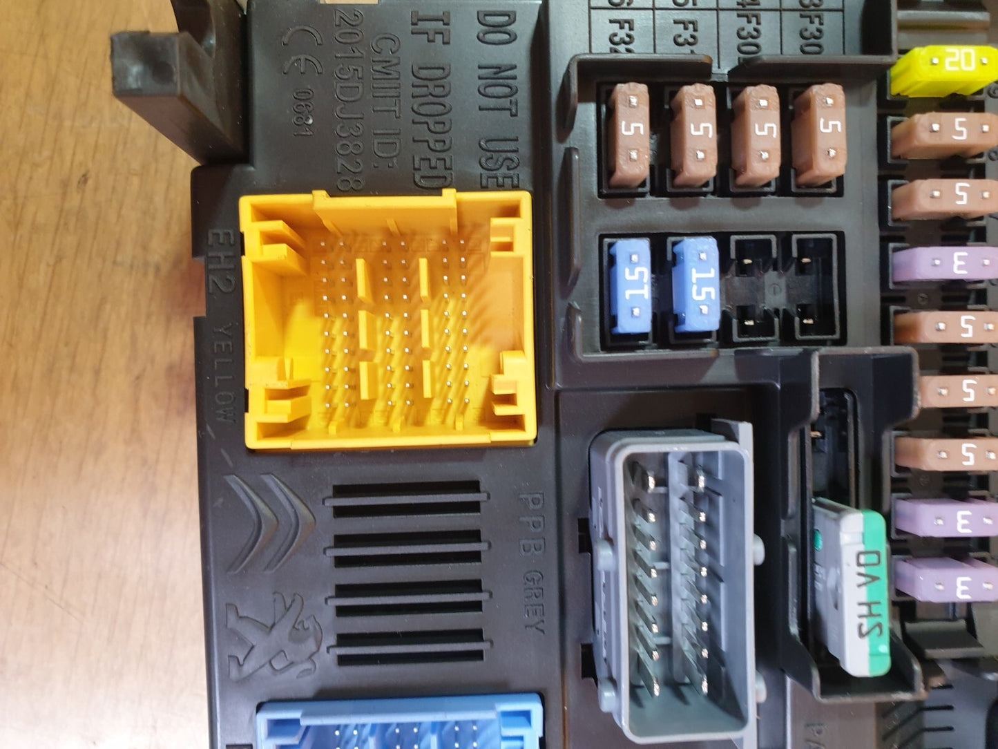 ✅PEUGEOT 2008 GT EV ELECTRIC 2020 FUSE BOX 9832881080 Warranty A193 - Image 6