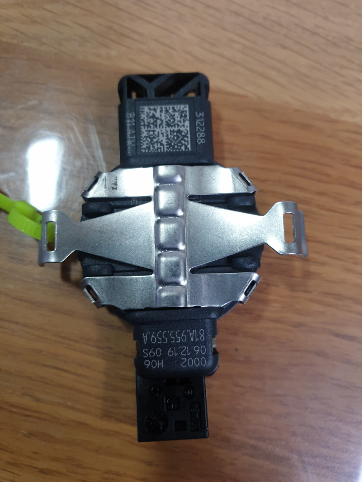 ebay-src:https://i.ebayimg.com/00/s/mtywmfgxmjaw/z/~gyaaoswjebmu0hy/$_57.jpg
