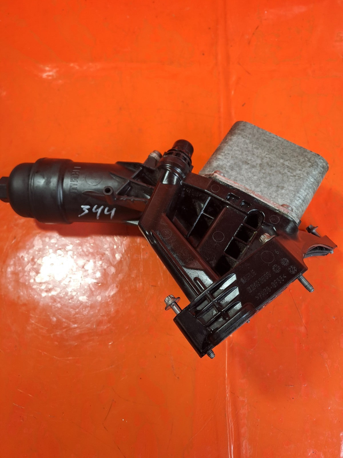 ✅BMW F23 218D Se 2.0 DIESEL 2019 B47D20U0 OIL FILTER COOLER HOUSING 8513963 - Image 4