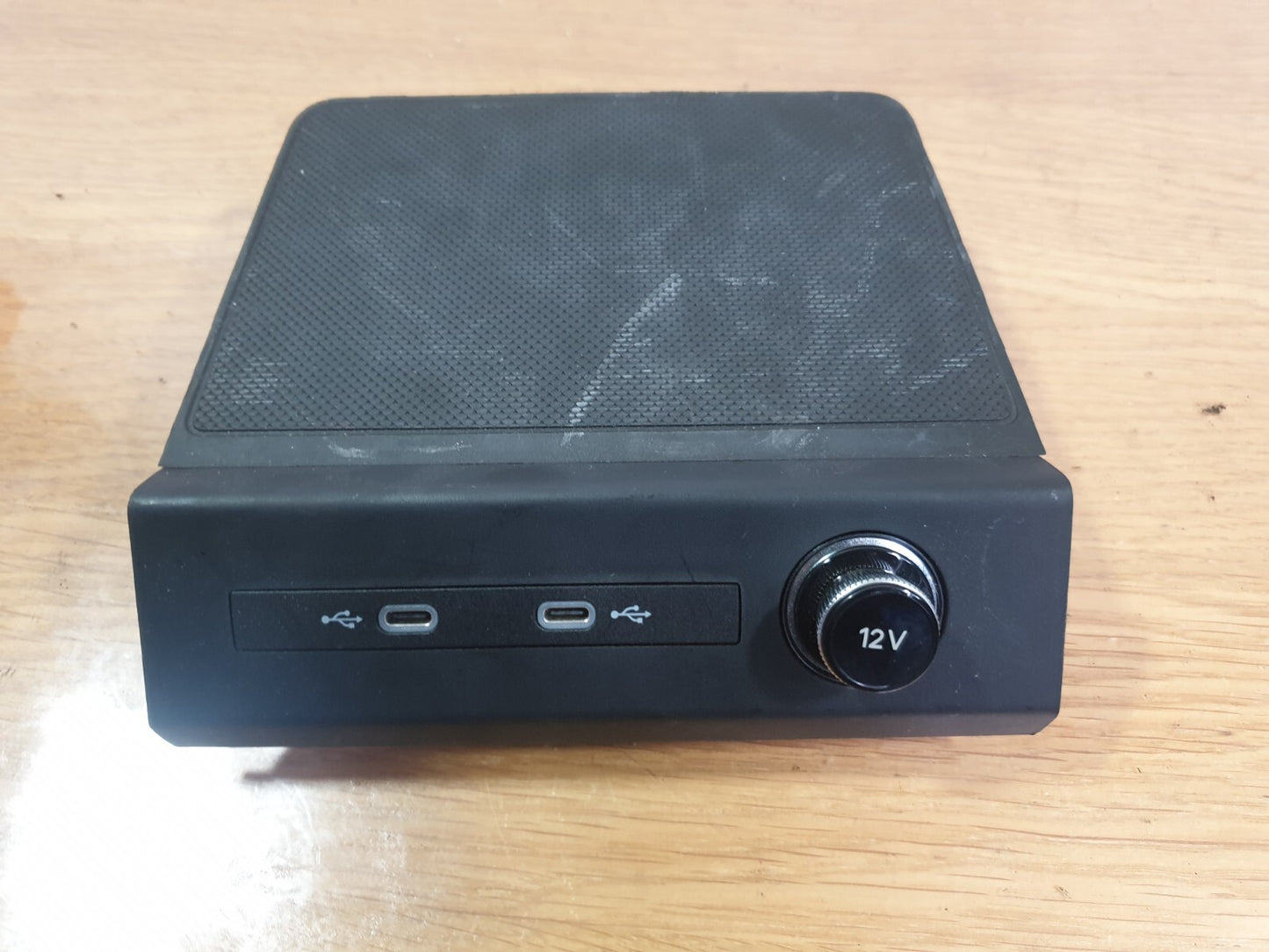 ✅Audi Q4 E-Tron S Line 2023 USB TYPE C SOCKETS 89A035736 Warranty A206 - Image 1