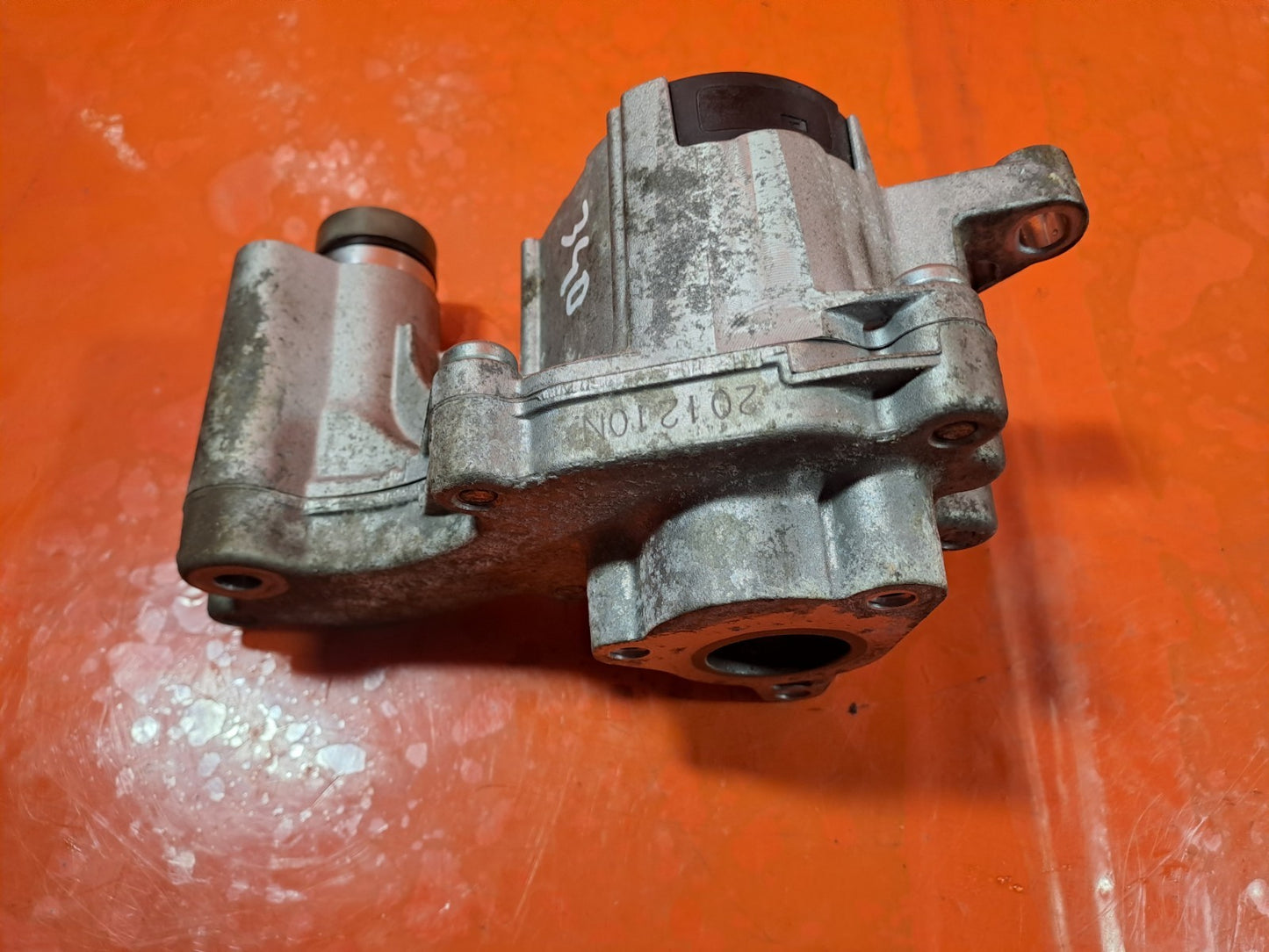 ebay-src:https://i.ebayimg.com/00/s/mtiwmfgxnjaw/z/uriaaeswjdbpbh0y/$_57.jpg