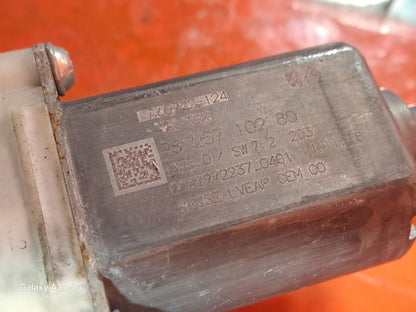 ✅PEUGEOT 308 1.5 DIESEL 2019 FRONT RIGHT WINDOW MOTOR REGULATOR 9825710280 A309 - Image 7