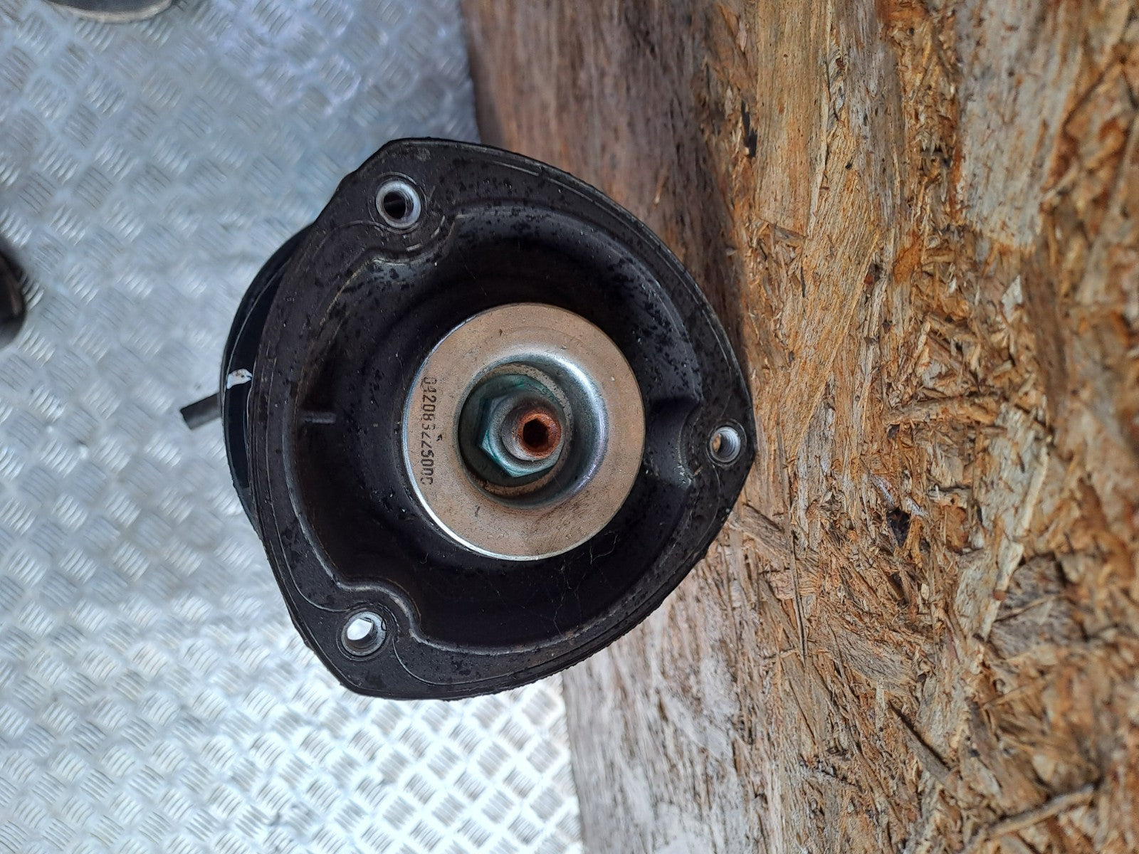 ✅VW GOLF GTE MK8 1.4 PETROL 2023 FRONT RIGHT SUSPENSION LEG HUB 5WA413031CC A294 - Image 9