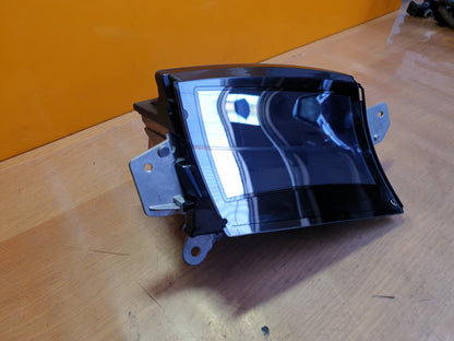 ebay-src:https://i.ebayimg.com/00/s/mtiwmfgxnjaw/z/7vsaaoswqhtmtam3/$_57.jpg