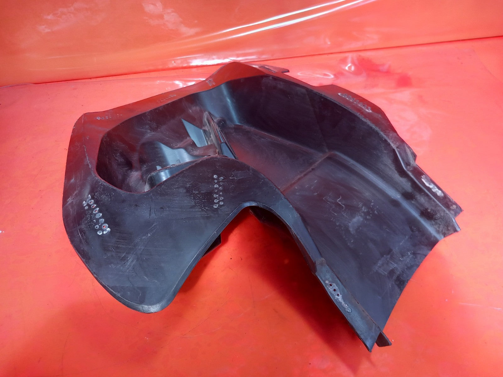 Ford Puma Titanium 1.0 Petrol 2023 Front Right Fog Light Bracket L1TB17E888A - Image 4