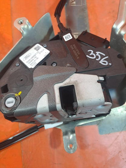 ✅FORD TRANSIT COURIER 1.5 DIESEL 2024 REAR LEFT SLIDING DOOR LOCK R2X6V264A27DD - Image 7