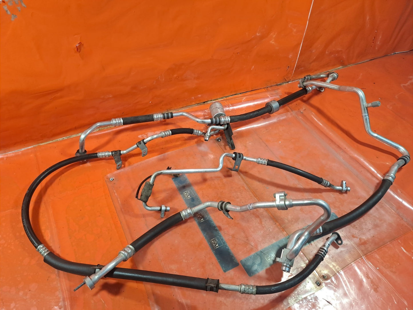 ebay-src:https://i.ebayimg.com/00/s/mtiwmfgxnjaw/z/rmqaaeswayxpqq8z/$_57.jpg