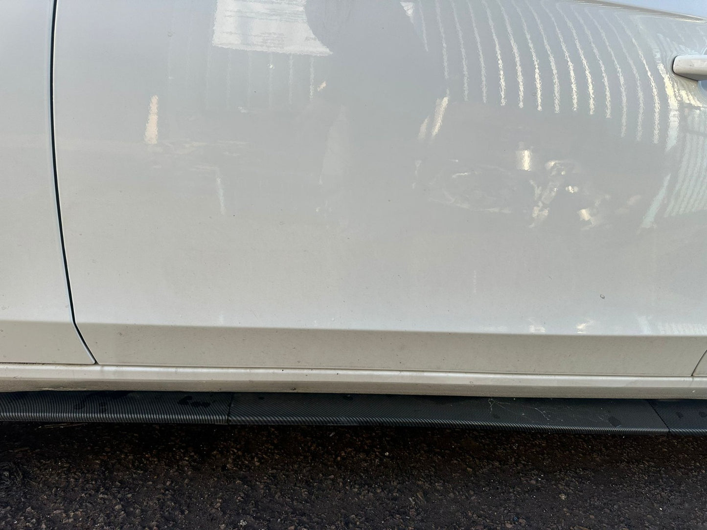 ✅2012 AUDI A4 B8 2.0D FRONT LEFT DOOR W/O MIRROR WHITE Y9C + WARRANTY A323 - Image 3