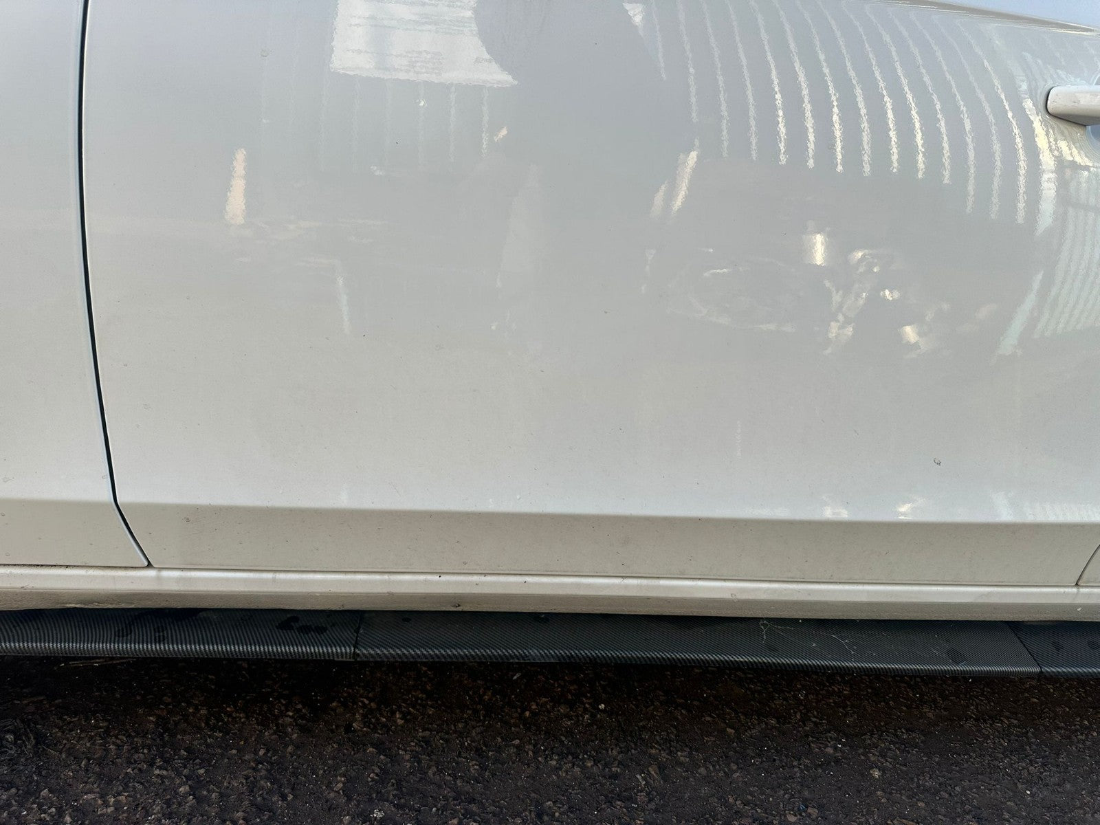 ✅2012 AUDI A4 B8 2.0D FRONT LEFT DOOR W/O MIRROR WHITE Y9C + WARRANTY A323 - Image 3