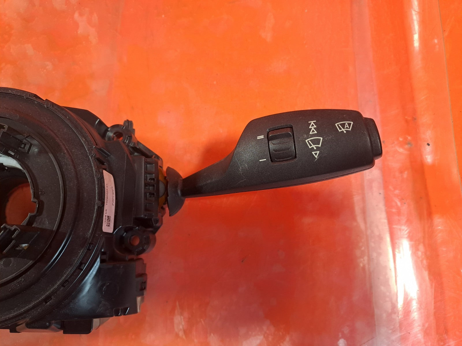 ebay-src:https://i.ebayimg.com/00/s/mtiwmfgxnjaw/z/b2gaaeswuw1ppnta/$_57.jpg