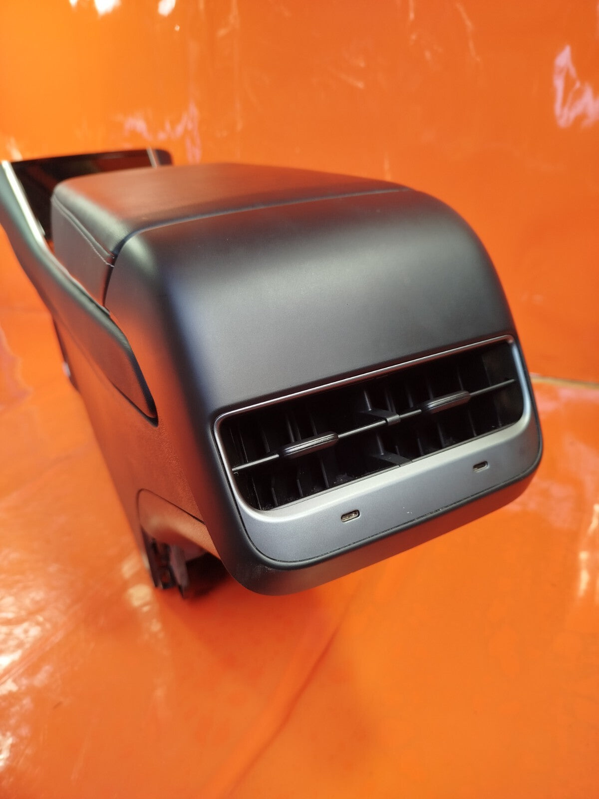 ✅2020 TESLA MODEL 3 CENTRE CONSOLE ARMREST 1087897-00-B + WARRANTY A262 - Image 9