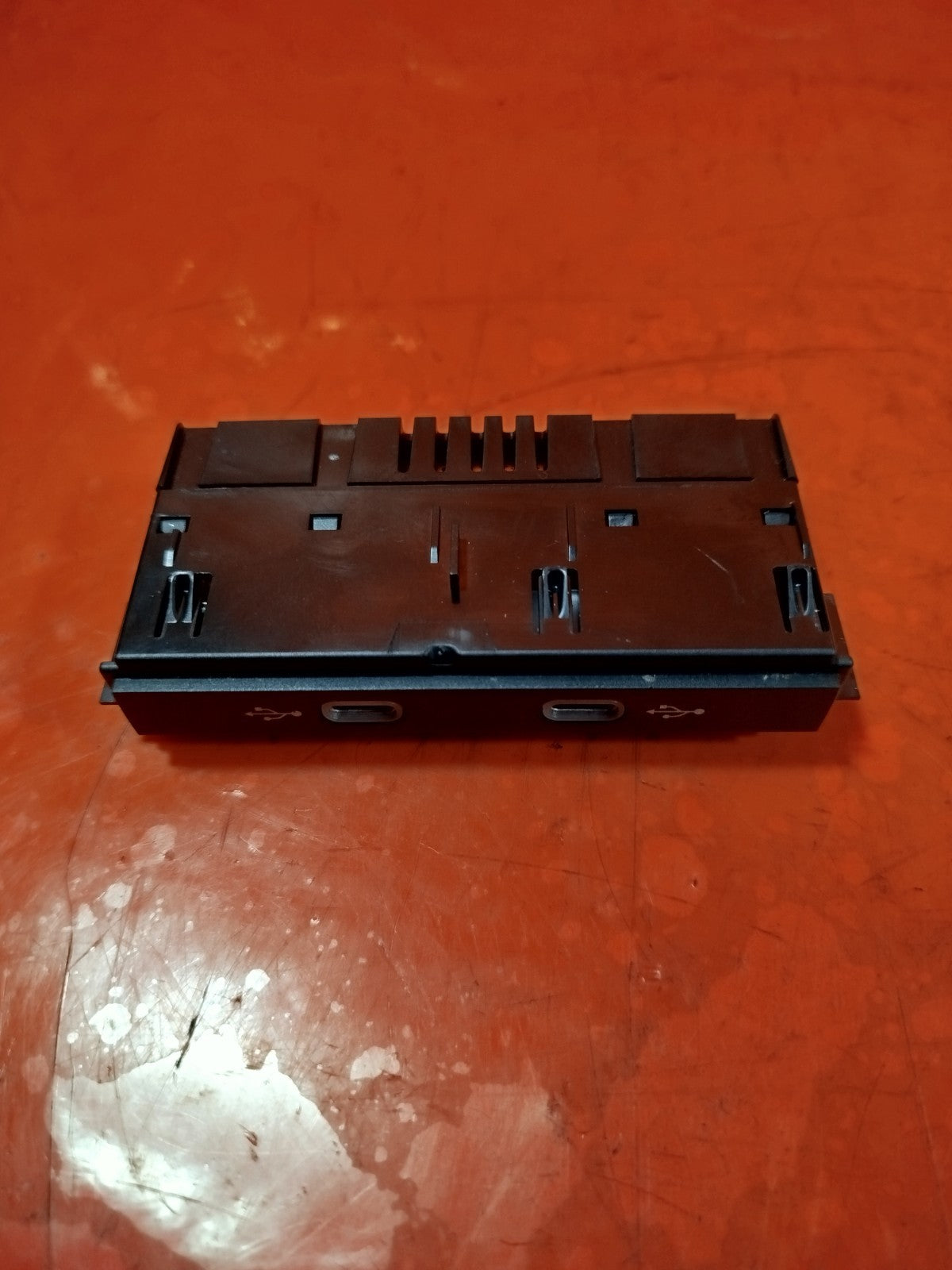 ✅2024 FORD TOURNEO CONNECT DOUBLE USB PORT SOCKET 5NA035736 + WARRANTY A366 - Image 4
