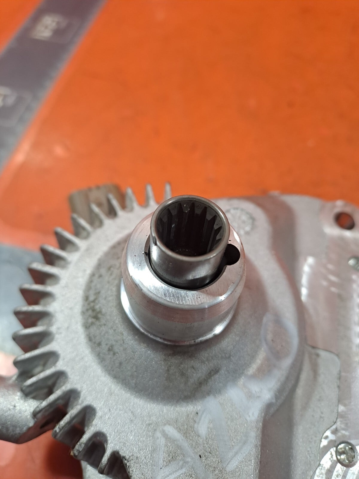 ebay-src:https://i.ebayimg.com/00/s/mtywmfgxmjaw/z/wngaaoswqltnyst9/$_57.jpg