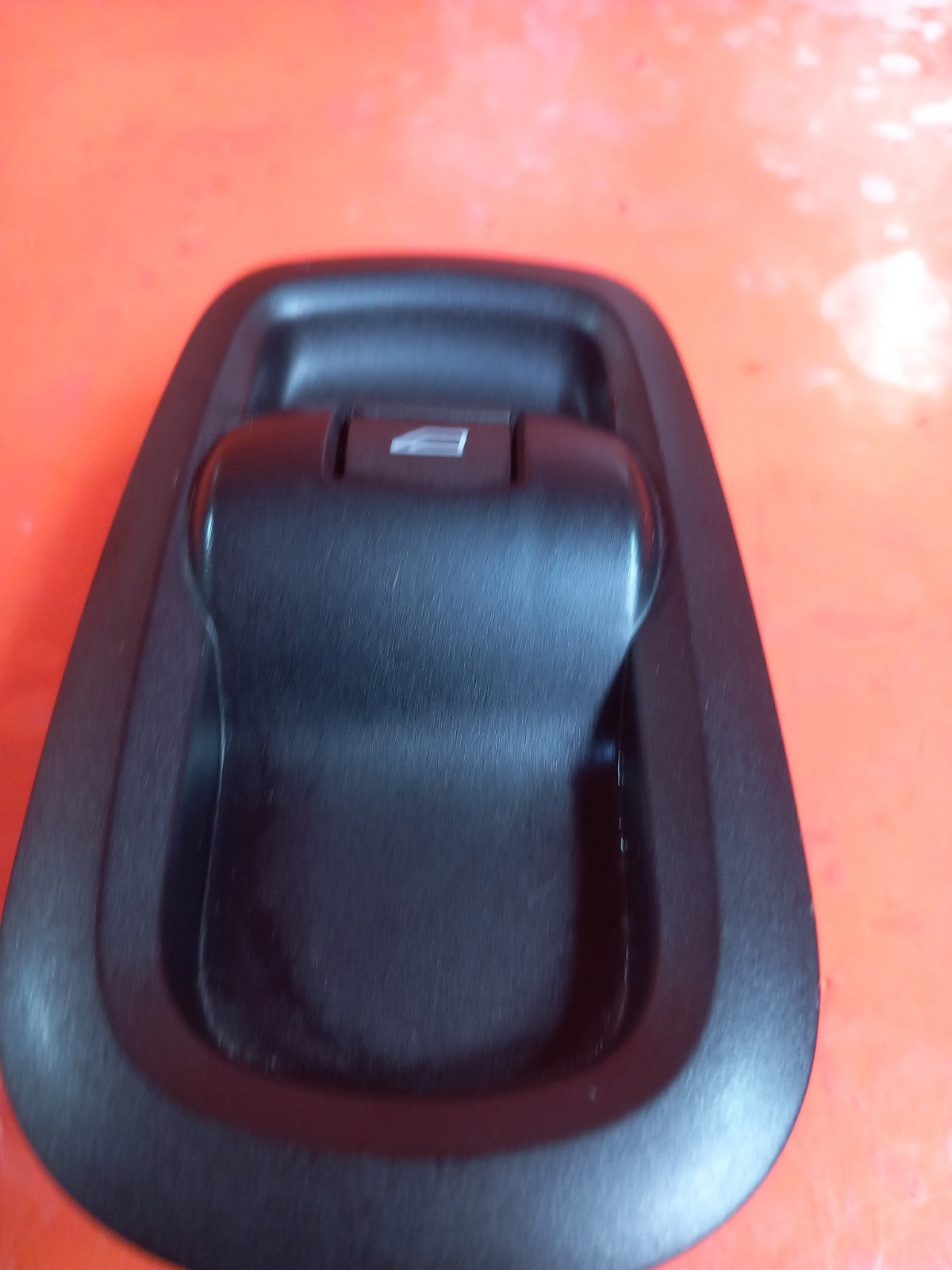 ebay-src:https://i.ebayimg.com/00/s/mtywmfgxmjaw/z/rxaaaeswbavqvfcy/$_57.jpg