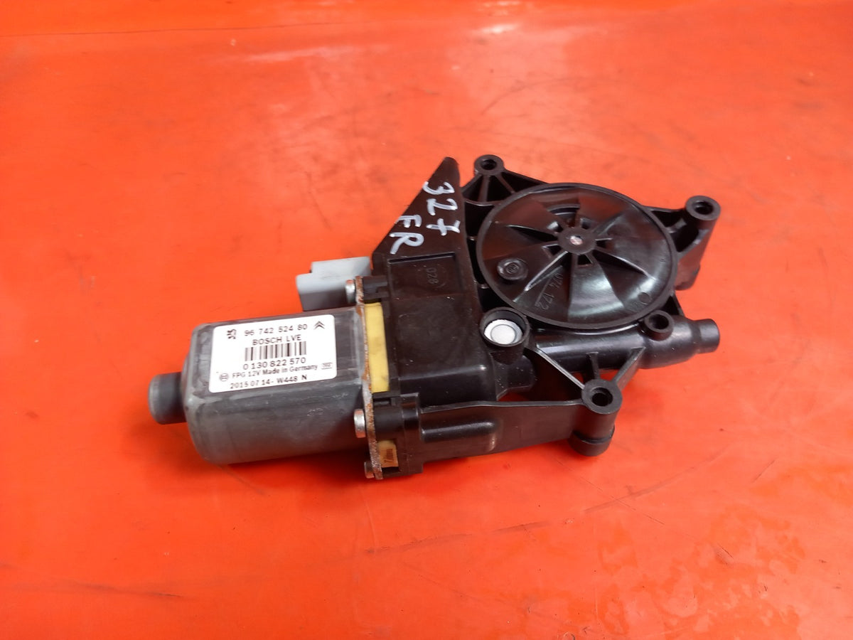 ebay-src:https://i.ebayimg.com/00/s/mtiwmfgxnjaw/z/5-maaeswskfqhf08/$_57.jpg
